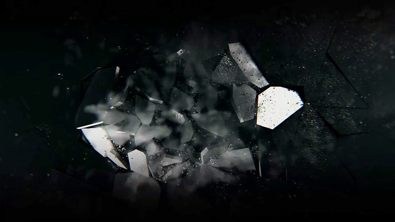 Bomberos rescatan a paloma atrapada en cabl