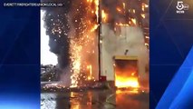 Un vídeo muestra cómo se enfrentan los bomberos de Massachusetts al incendio de un centro de reciclaje