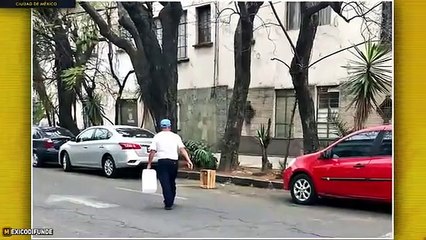 Скачать видео: Franeleros pagan a policias en la Ciudad de México