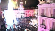 ¡Feliz Año Nuevo en España! Madrid da la bienvenida a 2022 con fuegos artificiales