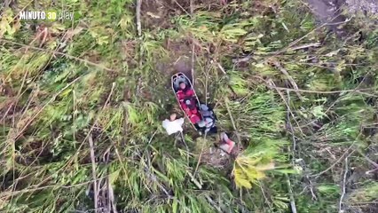 Rescate bombero que cayó a un abismo