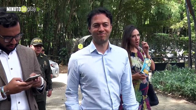 06-11-19 Desde el empalme se prevé el futuro de EPM en manos de Daniel Quintero