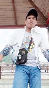 Marunong naman ako sumayaw