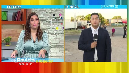 Camiones se estacionan sobre la avenida en la zona de Los Bosques