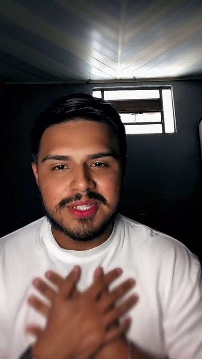 Pastor se pronuncia sobre supostos prints comprometedores vazados na web