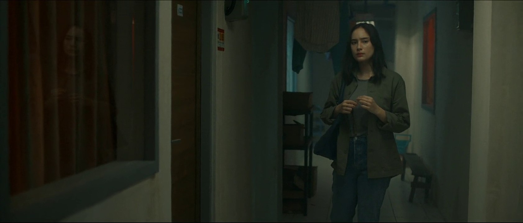 Perempuan Bergaun Merah (2022) Full Movie HD