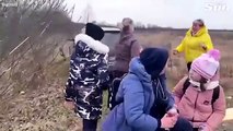 #VIRAL: Conmovedor momento en que una madre ucraniana se reúne con sus hijos en la frontera entre Hungría y Ucrania