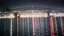 ABD'de bir köprü, gemi çarpması sonucu yıkıldı