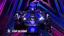 BGT 2022 - Titán El Robot SORPRENDE con una actuación de JUGGERNAUT | Audiciones |