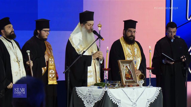 STAR FORUM 2024: Ο αγιασμός από τον Μητροπολίτη Φθιώτιδας Συμεών
