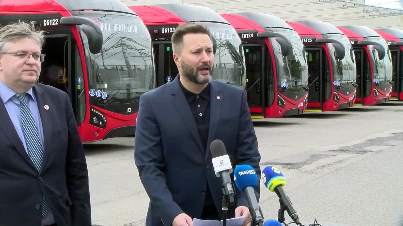 ZÁZNAM: Bratislava: DPB nasadí krátke hybridné trolejbusy na predĺženú linku 44