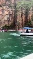 #VIRAL: Se desgaja el Cañón de Furnas en pleno paseo de turistas; se reportan muertos