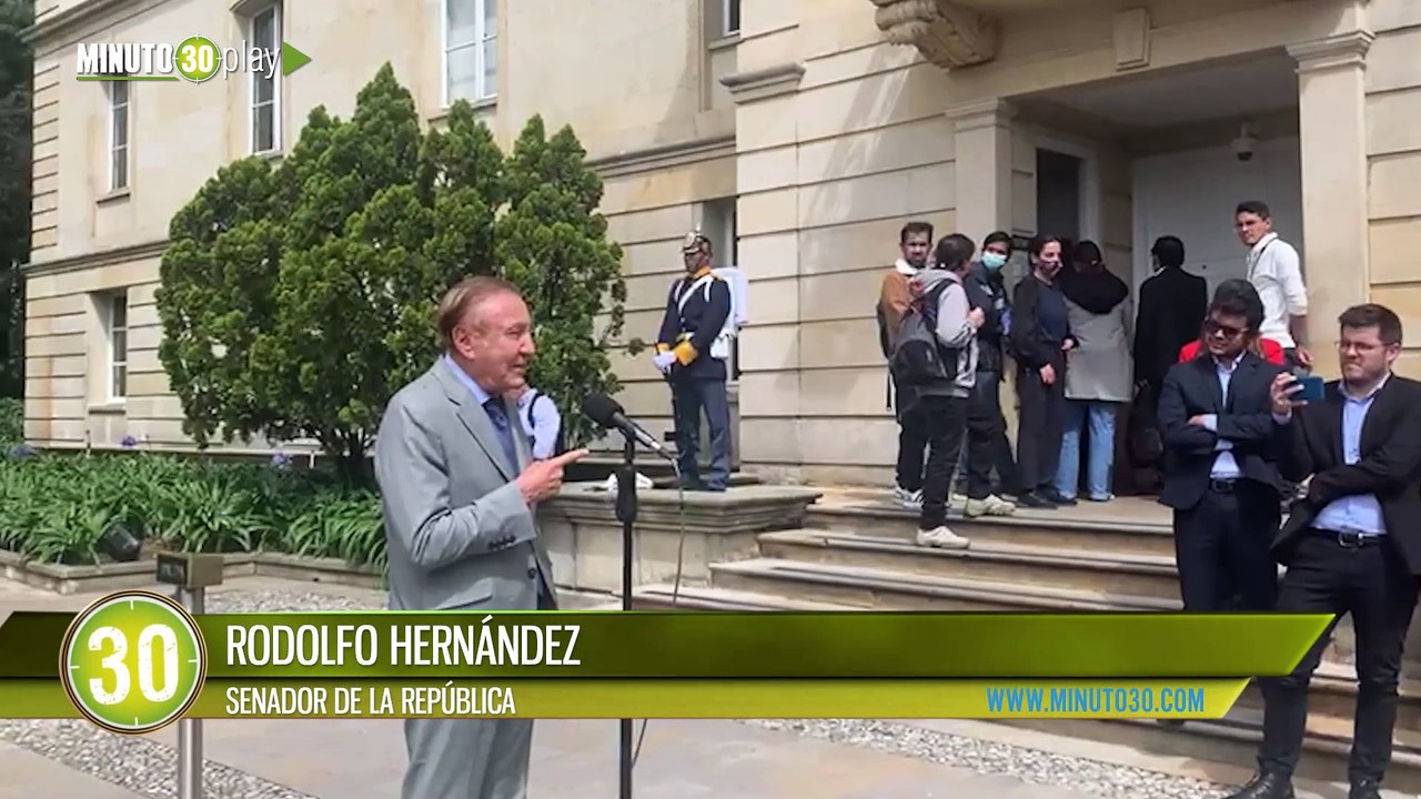 SENADOR RODOLFO HERNÁNDEZ