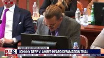 Johnny Depp obliga a Amber Heard a registrarse en las cavidades corporales, ella testifica