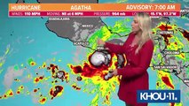Huracán Agatha: se espera que la tormenta de categoría 2 toque tierra el lunes