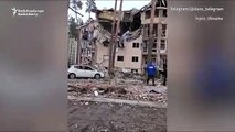 Se atribuye a un ataque ruso la destrucción de edificios de apartamentos en Irpin, cerca de Kyiv