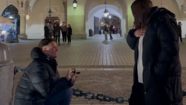 Magical moment: Boy surprises girl with a heartfelt proposal