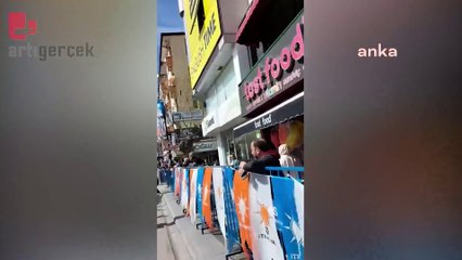 Kızı ve torunları depremde ölen Suna Öztürk, Erdoğan'ın konvoyunun arkasından koştu: Ölüyüm, ölüyüm. bulun benim çocuklarımı