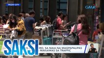 Ilang pasahero, sa NAIA na magpapalipas ng gabi para makaiwas sa traffic | Saksi