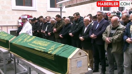 Cenaze törenine damga vuran anlar! Tepki göstermek için tabuta arkalarını döndüler