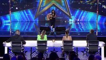 Spain's Got Talent 2022 - Esta CANTAUTORA TE ENCANTA con su PROPIA CANCIÓN | Audiciones 7 |