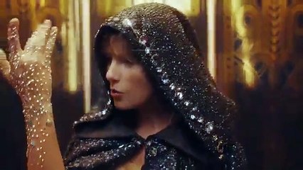 Taylor Swift - Bejeweled - Oficial Vídeo