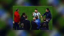 Messi encaró a Van Gaal al final del partido; tundió el planteamiento del neerlandés