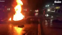 Los partidarios de Bolsonaro provocan incendios y bloquean carreteras tras la derrota electoral en Brasil