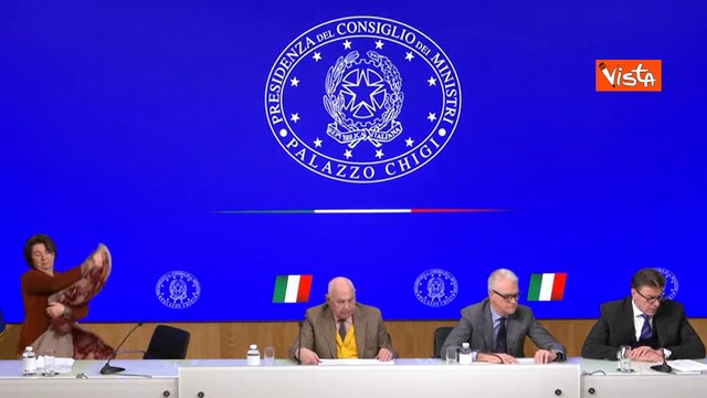 Giorgetti: Stop a cessione del credito e sconti in fattura su bonus edilizi ed energetici