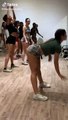 Ama de casa hace twerking y enloquece a compañeros