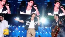 Por qué Joe Jonas rompió a llorar durante el concierto de los Jonas Brothers