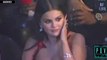Selena Gomez cubre sus oidos en presentacion de Olivia Rodrigo