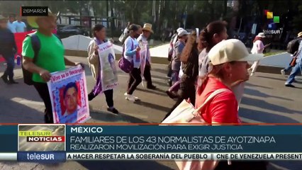 Tải video: En México familiares de los 43 Normalistas de Ayotzinapa se movilizaron para exigir justicia