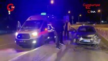 Karaman'da feci kaza... İki araç kafa kafaya çarpıştı!