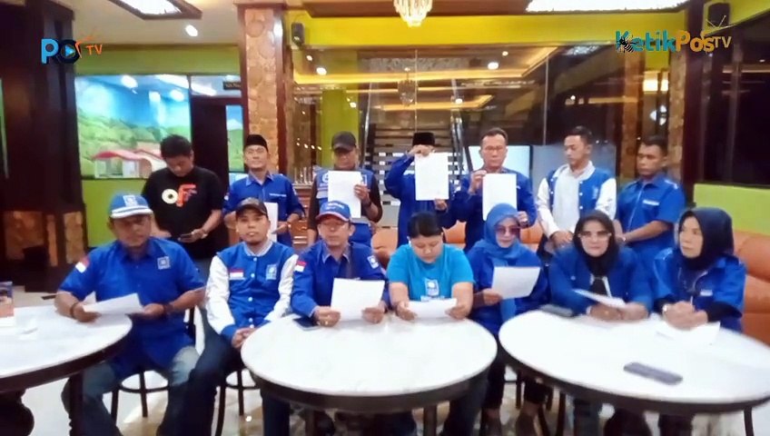 14 DPC Mosi Tidak Percaya Terhadap Ketua DPD PAN Palembang