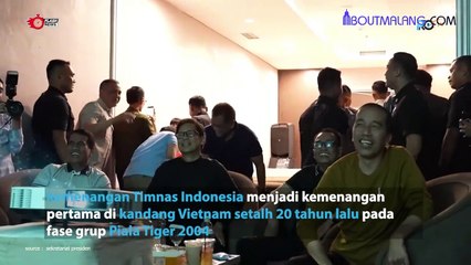 PRESIDEN JOKOWI NONTON BARENG TIMNAS INDONESIA BERSAMA SEJUMLAH MENTERI