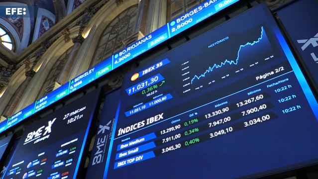 El IBEX 35 abre con un alza del 0,25 %, por encima de los 11.000 puntos, pendiente del IPC