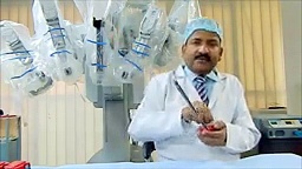 Demonstration of da Vinci Surgical Robot