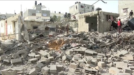 سلسلة غارات إسرائيلية عنيفة على منازل في مدينة رفح