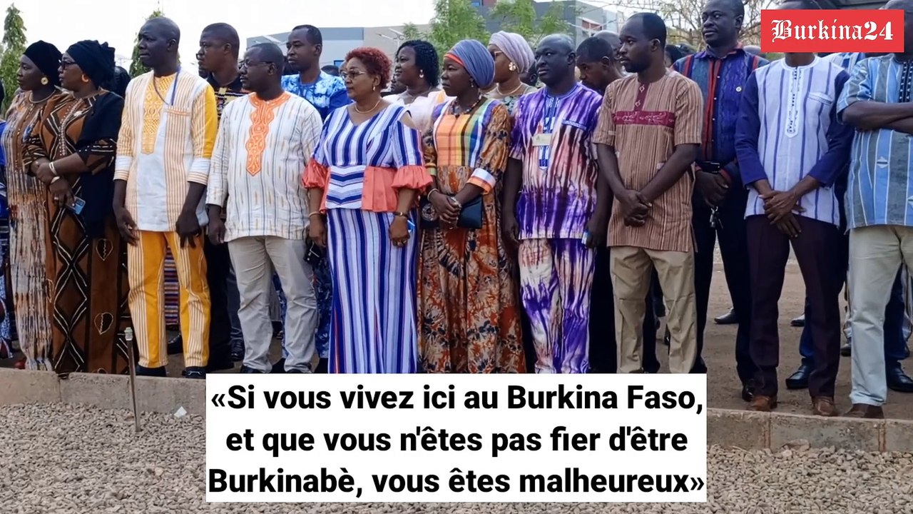 "Si vous vivez au Burkina, et vous n'êtes pas fier d'être Burkinabè, vous êtes malheureux" (PM)