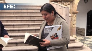 Se presenta la edición facsimilar de un diccionario indígena en Bolivia que es Memoria del Mundo