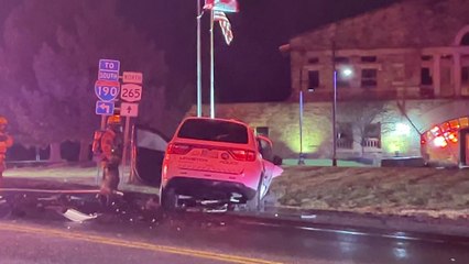 Lewiston Police Car Collides with Tractor Trailer