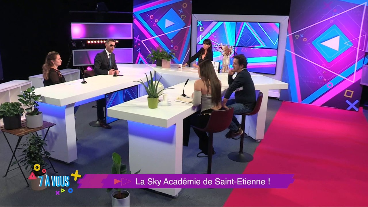 Coup de projecteur sur "Les trois ducs" la nouvelle salle de spectacle stéphanoise dédiée à l'humour ! et sur un concours photo avec pour thème la biodiversité de nos campagnes