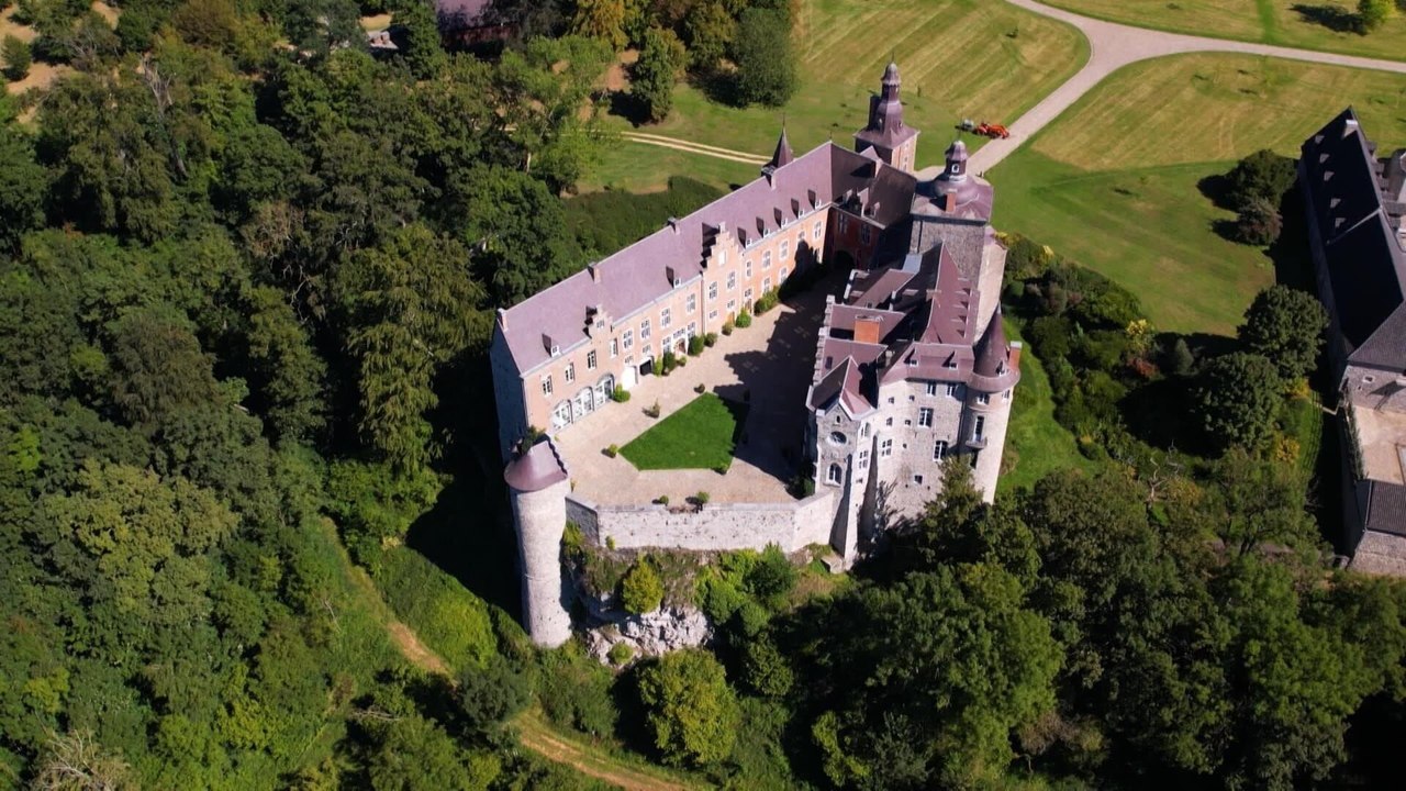 Les traîtres