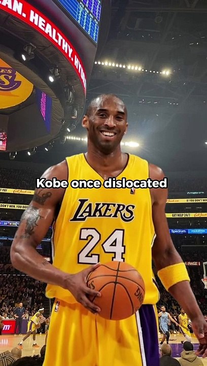 Kobe Dislocated His Finger in Game But Did Not Miss A Second Of Gametime