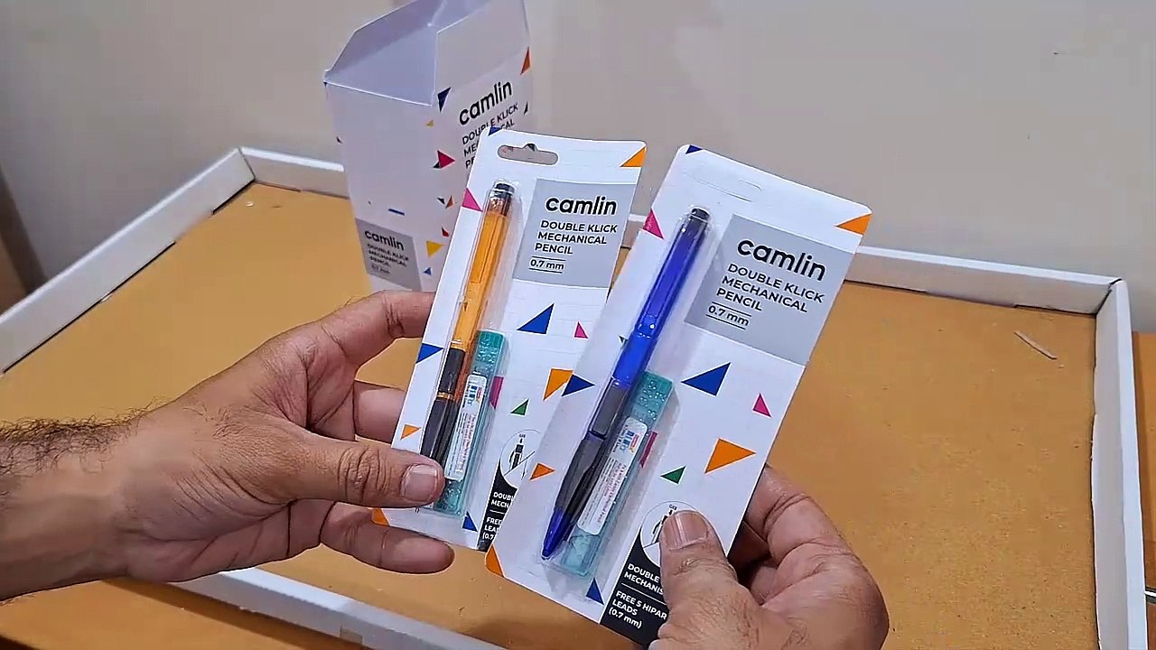 Unboxing and Review of Camlin Kokuyo Double Click 0.7mm Pencil for students