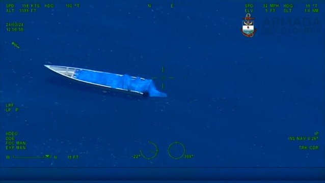 Watch Colombian Navy seize $113m of cocaine in dramatic Caribbean speedboat chase