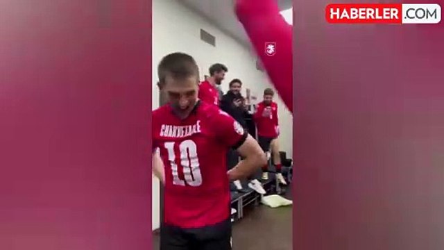 Kendilerinden geçtiler! Tarihinde ilk kez Avrupa Şampiyonası'na katılan Gürcistan'ın büyük coşkusu