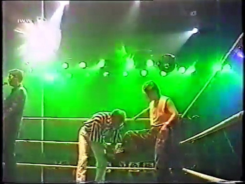 1999/1/17 - German Kid vs. Axel Reese