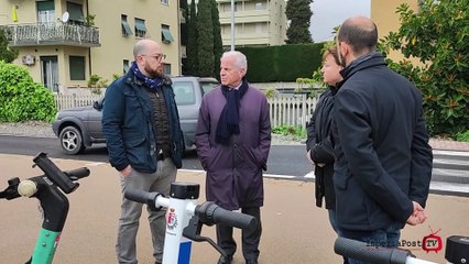 Imperia, il sindaco Claudio Scajola presenta il nuovo servizio di monopattini a noleggio.